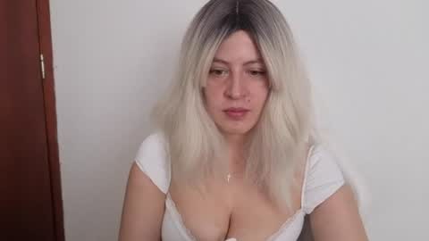 Francesca online show from June 2026 05:56:02 PM