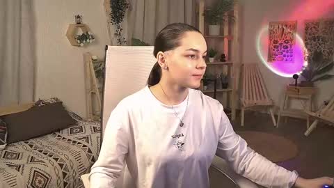 Francesca online show from April 2026 06:50:01 AM