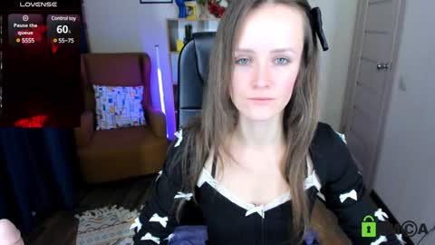 Snapshot of francescacollins chatting on December 2024 12:44:01 PM Fran online show from December 2024 12:44:01 PM