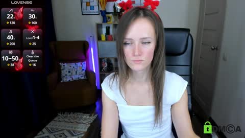 Snapshot of francescacollins chatting on December 2024 07:10:01 AM Fran online show from December 2024 07:10:01 AM