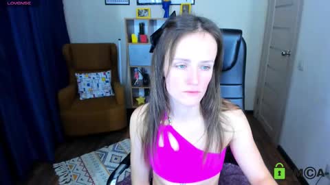 Snapshot of francescacollins chatting on February 2025 06:27:02 PM Fran online show from February 2025 06:27:02 PM