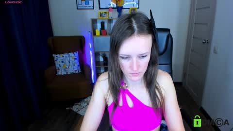 Snapshot of francescacollins chatting on February 2025 11:11:02 AM Fran online show from February 2025 11:11:02 AM