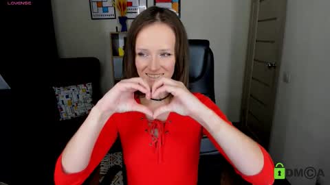 Snapshot of francescacollins chatting on September 2025 04:44:02 PM Fran online show from September 2025 04:44:02 PM