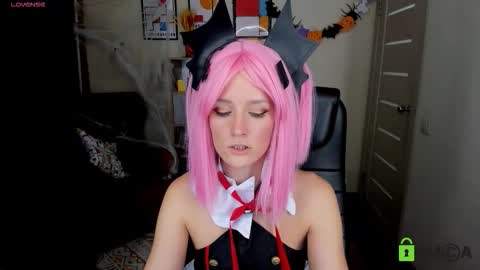 Snapshot of francescacollins chatting on October 2025 04:42:01 PM Fran online show from October 2025 04:42:01 PM