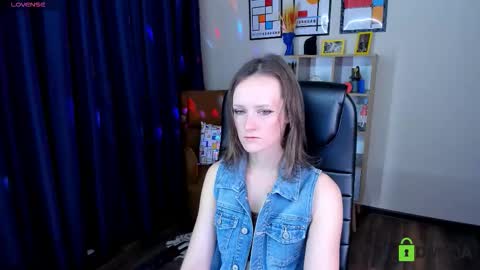 Snapshot of francescacollins chatting on November 2025 03:36:02 PM Fran online show from November 2025 03:36:02 PM