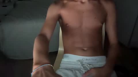 francesco online show from September 2025 10:32:01 PM