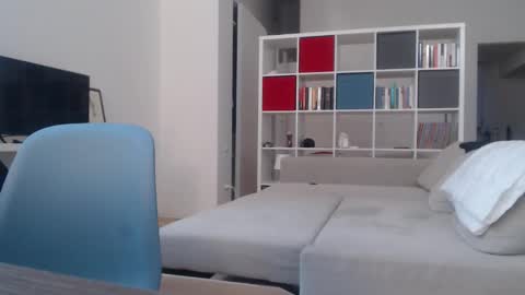 francescosal online show from October 2025 01:28:01 PM