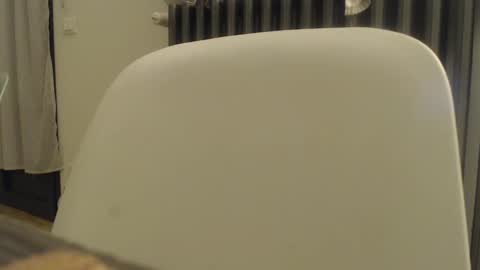 francescosal online show from November 2025 06:21:01 PM