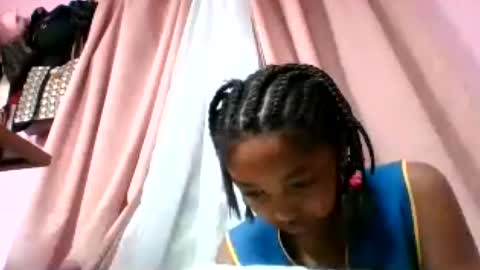 Snapshot of francia333068 chatting on July 2026 04:30:01 AM francia333068 online show from July 2026 04:30:01 AM