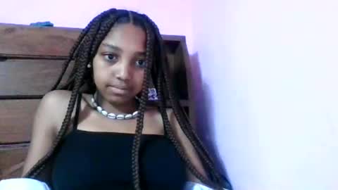 Snapshot of francia333068 chatting on July 2026 02:09:02 AM francia333068 online show from July 2026 02:09:02 AM