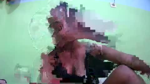 Snapshot of francine925426 chatting on February 2026 06:31:01 AM francine925426 online show from February 2026 06:31:01 AM