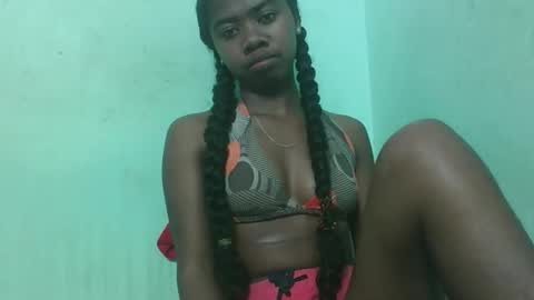 francinealdy online show from September 2025 07:59:01 PM