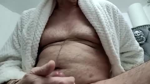 Snapshot of franciscomalin chatting on January 2025 09:40:01 PM franciscomalin online show from January 2025 09:40:01 PM