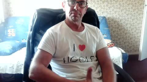 franck143544 online show from June 2026 12:49:01 PM