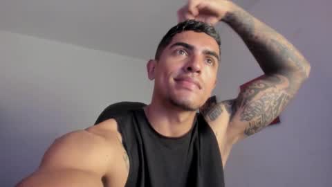 Snapshot of franco_ruiz_ chatting on March 2026 04:01:02 PM franco online show from March 2026 04:01:02 PM