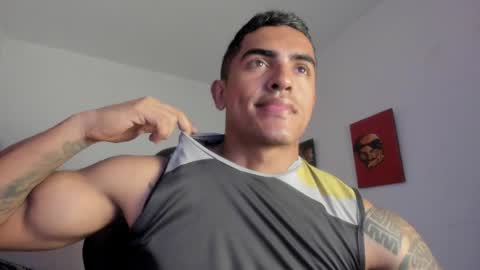 Snapshot of franco_ruiz_ chatting on March 2026 01:28:01 AM franco online show from March 2026 01:28:01 AM