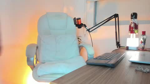 Francum online show from December 2024 09:13:02 AM