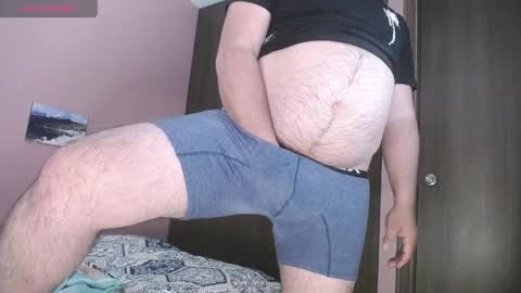 Snapshot of francoisroy chatting on April 2026 02:49:02 AM Juan online show from April 2026 02:49:02 AM