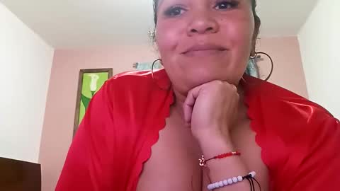 Snapshot of francy_froz chatting on December 2024 03:03:02 AM francy froz online show from December 2024 03:03:02 AM