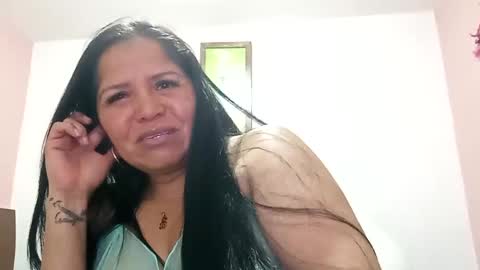 Snapshot of francy_froz chatting on January 2025 04:39:01 AM francy froz online show from January 2025 04:39:01 AM