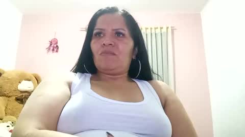 Snapshot of francy_froz chatting on March 2025 03:50:01 AM francy froz online show from March 2025 03:50:01 AM