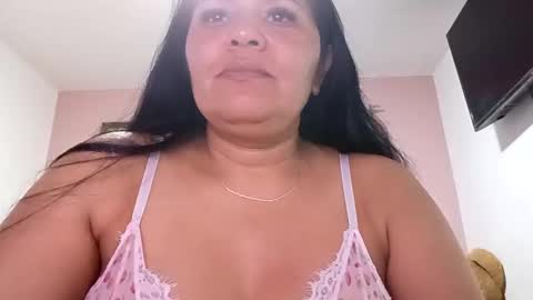 Snapshot of francy_froz chatting on November 2025 03:17:01 AM francy froz online show from November 2025 03:17:01 AM