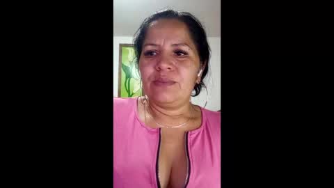 Snapshot of francy_froz chatting on February 2026 03:12:01 AM francy froz online show from February 2026 03:12:01 AM