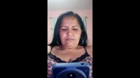 Snapshot of francy_froz chatting on February 2026 04:11:01 AM francy froz online show from February 2026 04:11:01 AM