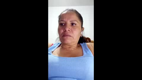 Snapshot of francy_froz chatting on March 2026 02:06:01 AM francy froz online show from March 2026 02:06:01 AM