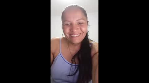 Snapshot of francy_froz chatting on May 2026 04:40:01 AM francy froz online show from May 2026 04:40:01 AM