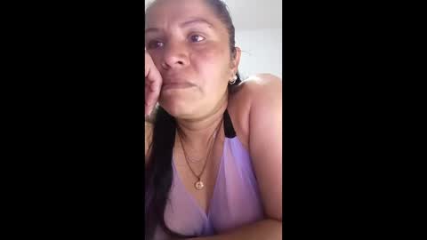 Snapshot of francy_froz chatting on May 2026 02:29:01 AM francy froz online show from May 2026 02:29:01 AM