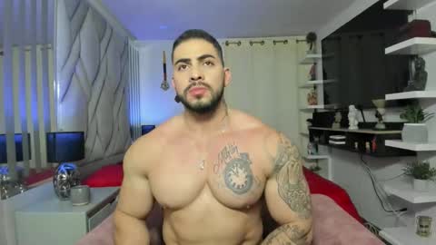 frank_foxx1 online show from May 2026 05:57:01 AM
