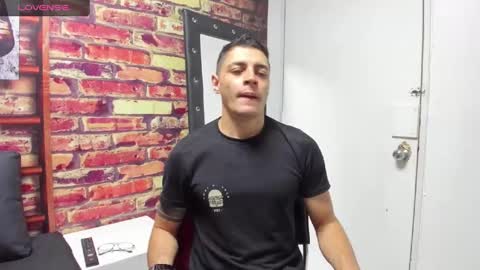 Snapshot of frank_millers chatting on January 2025 03:18:01 PM Frank online show from January 2025 03:18:01 PM