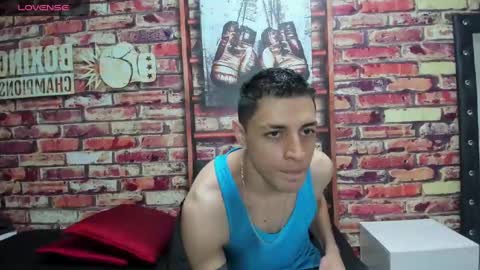 Snapshot of frank_millers chatting on January 2025 11:04:01 PM Frank online show from January 2025 11:04:01 PM