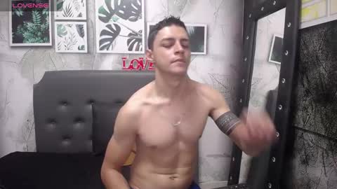 Snapshot of frank_millers chatting on February 2025 06:27:02 PM Frank online show from February 2025 06:27:02 PM