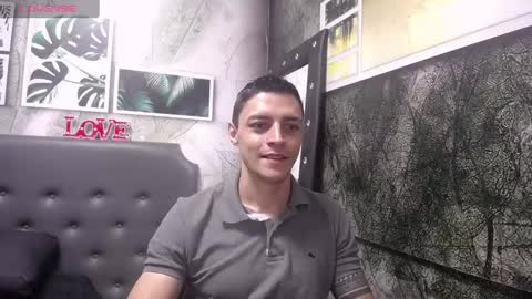 Snapshot of frank_millers chatting on February 2025 11:32:02 AM Frank online show from February 2025 11:32:02 AM