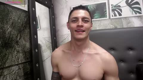 Snapshot of frank_millers chatting on February 2025 08:54:02 PM Frank online show from February 2025 08:54:02 PM