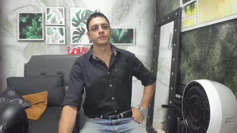 Snapshot of frank_millers chatting on September 2025 04:41:01 PM Frank online show from September 2025 04:41:01 PM