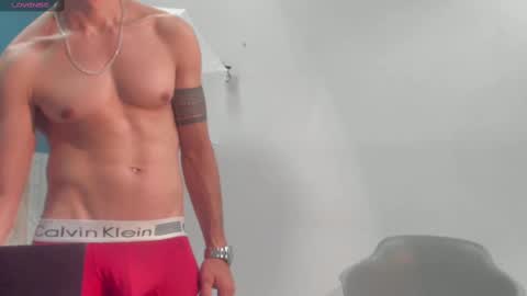 Snapshot of frank_millers chatting on October 2025 08:50:02 PM Frank online show from October 2025 08:50:02 PM