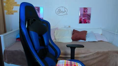 Frank online show from January 2025 06:02:01 AM