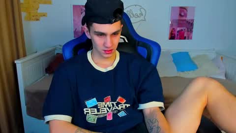 Frank online show from February 2025 03:09:02 AM