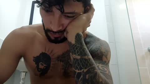 Snapshot of frankdanielsmolano chatting on June 2026 03:58:01 PM frankdanielsmolano online show from June 2026 03:58:01 PM