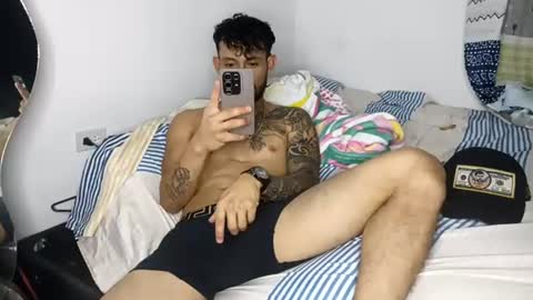 Snapshot of frankdanielsmolano chatting on July 2026 06:47:02 AM frankdanielsmolano online show from July 2026 06:47:02 AM