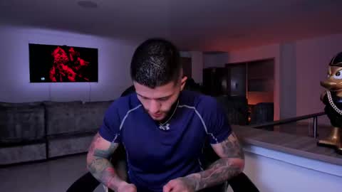 Frank Farrell. Hey remember to give me a thumbs up Ty online show from February 2025 01:30:02 AM