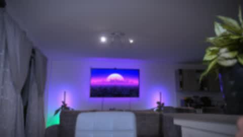 Snapshot of frankfarrellx chatting on February 2026 05:30:02 AM Frank Farrell. Hey remember to give me a thumbs up Ty online show from February 2026 05:30:02 AM