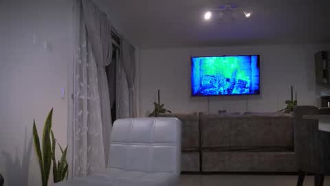 Snapshot of frankfarrellx chatting on March 2026 05:30:01 AM Frank Farrell. Hey remember to give me a thumbs up Ty online show from March 2026 05:30:01 AM