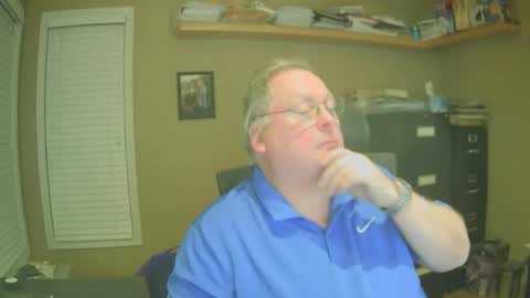 Snapshot of frankie6207 chatting on January 2025 07:03:01 AM frankie6207 online show from January 2025 07:03:01 AM