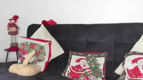 Snapshot of frankmyles01 chatting on December 2025 09:10:02 PM frank online show from December 2025 09:10:02 PM