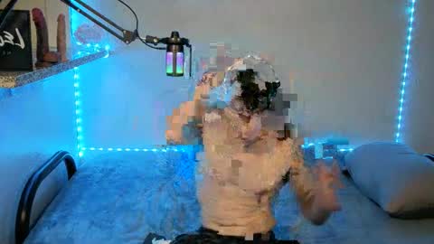 Snapshot of frankoafterdark chatting on September 2025 01:16:02 AM Franco online show from September 2025 01:16:02 AM