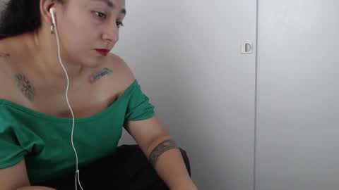 Snapshot of fransheska1_4 chatting on February 2026 12:46:01 PM fransheska and Dimytri online show from February 2026 12:46:01 PM